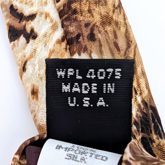 Vintage 1996 Endangered Species Cheetah Tie Alert by Simon Combes Conservation - Picture 10 of 12